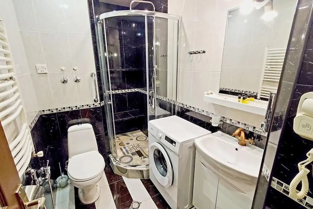 Green Tower Best View Apartment تبليسي 0*,